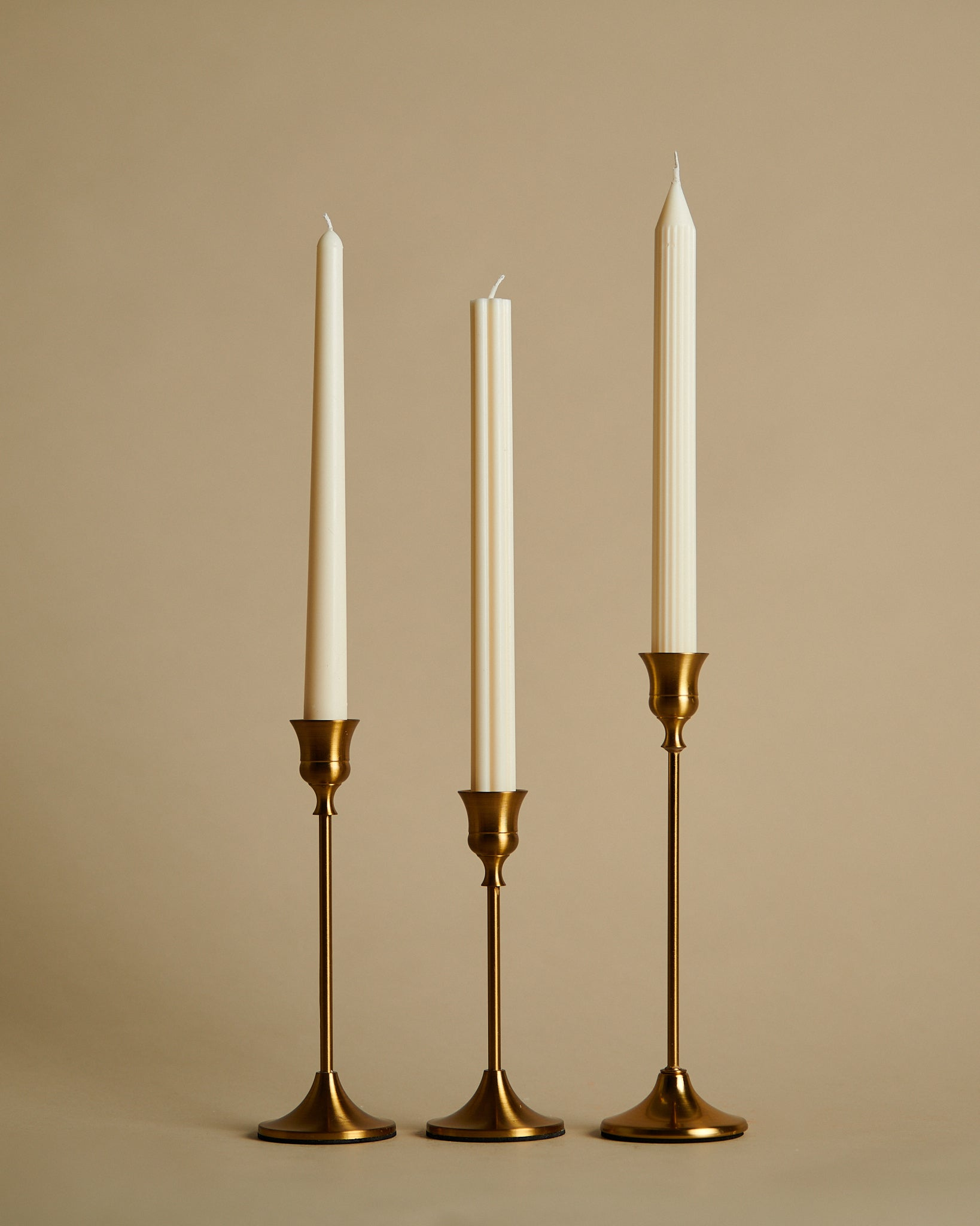 CandleShape – rankų darbo sojų ir rapsų vaško žvakės