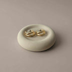 Vienetinis betono padėkliukas Donut minimalistinio dizaino papuošalams laikyti