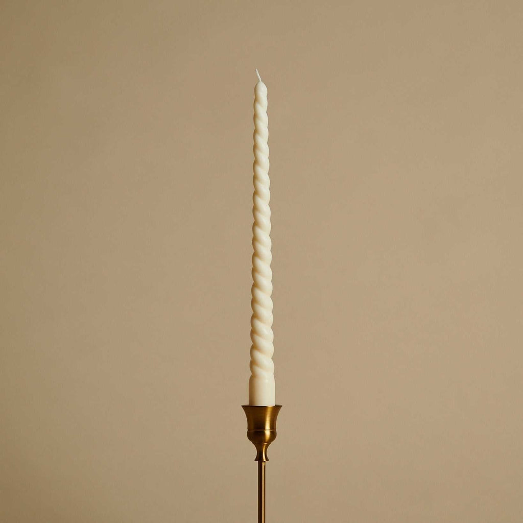 Rapsų vaško spiralinė stalo žvakė Taura elegantiškam interjerui