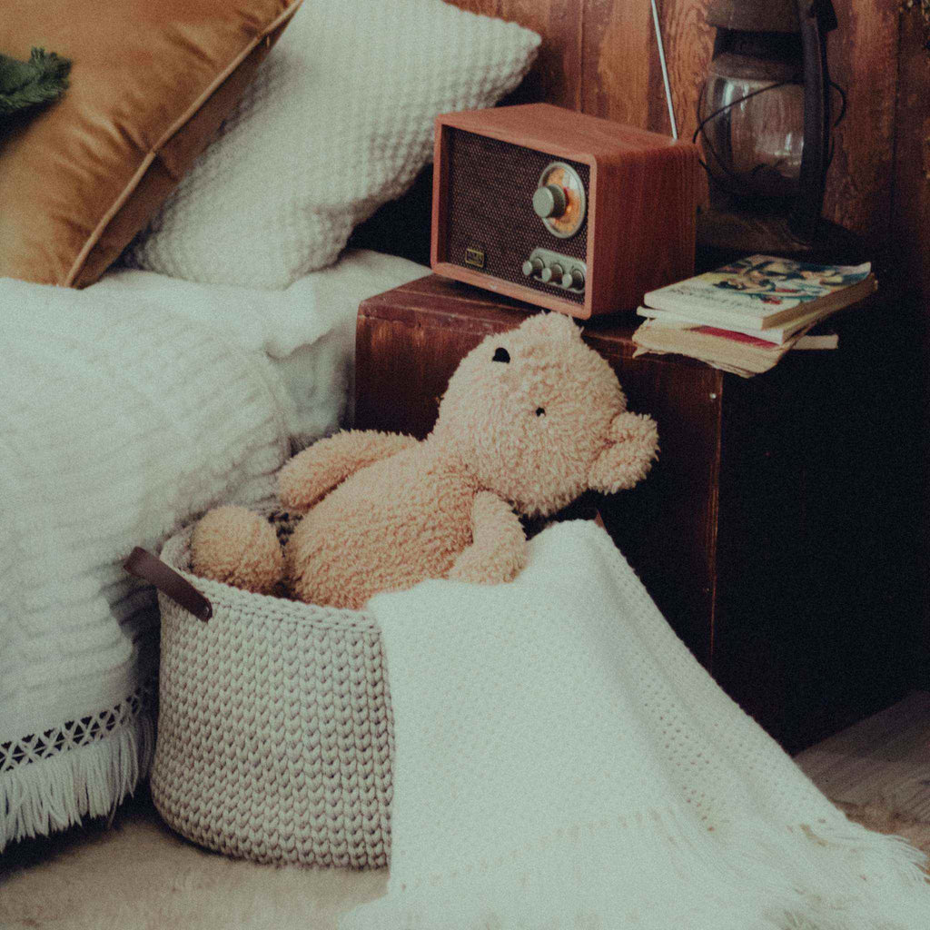 Rankų darbo Light grey krepšys iš perdirbtos medvilnės su odinėmis rankenėlėmis