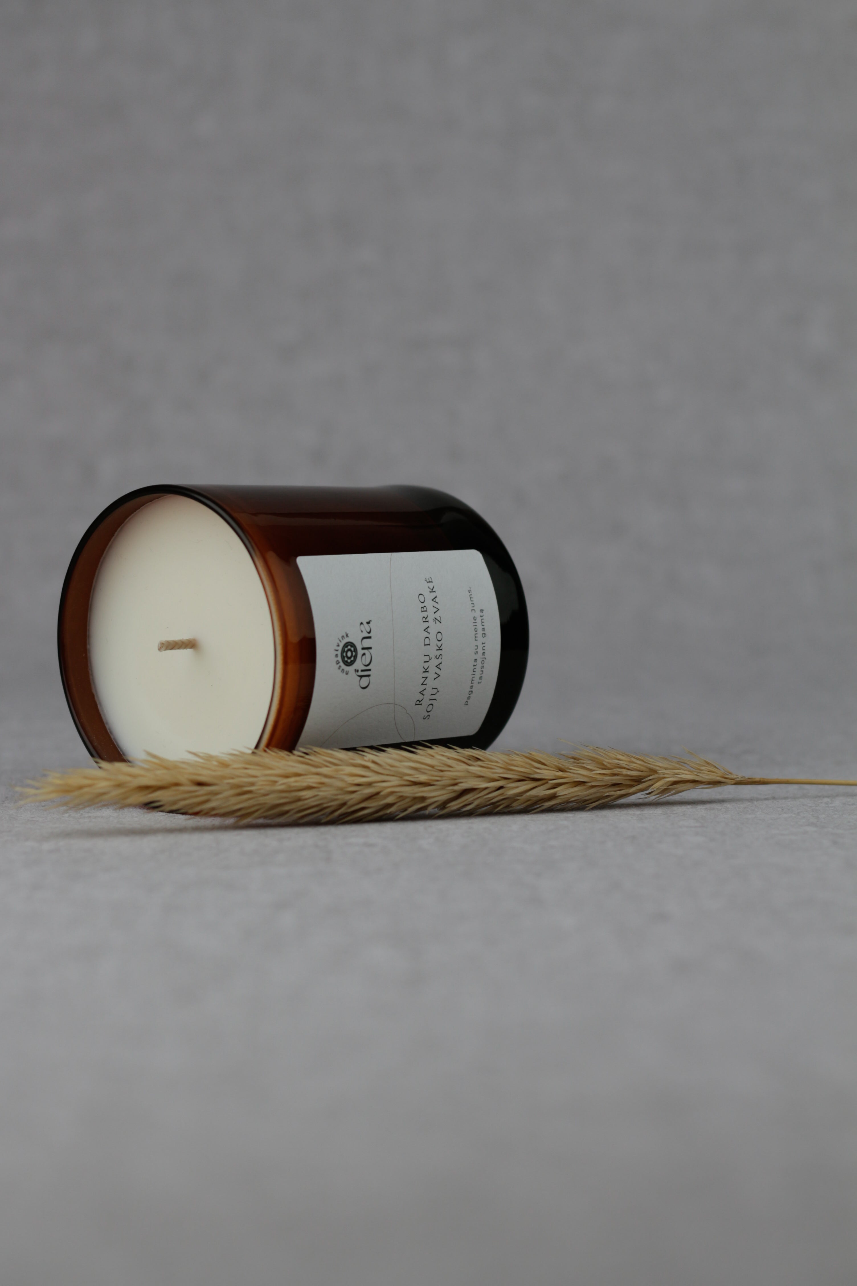Ranku darbo naturalaus sojų vaško žvakės
