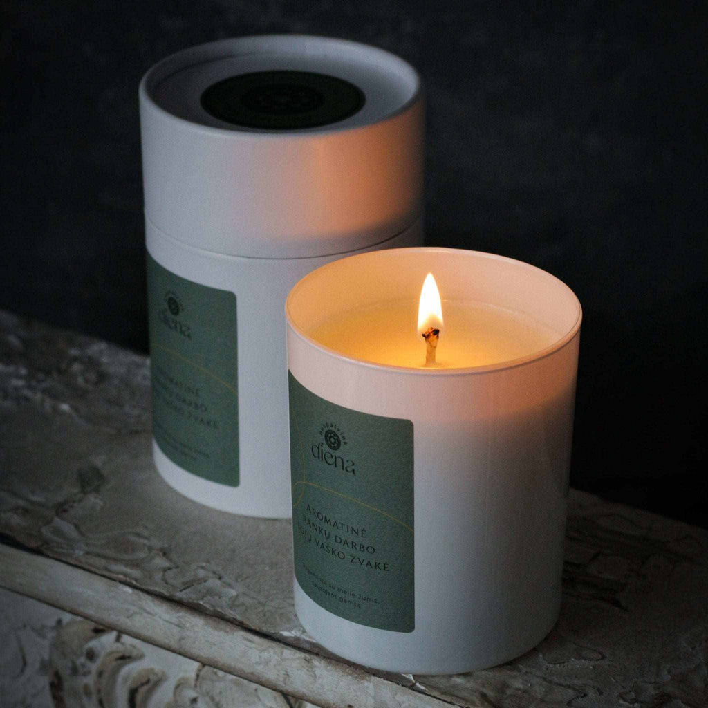 Žvakė "Šilti ir jaukūs palinkėjimai" su kašmyrine šiluma ir vanilės aromatu, rankų darbo sojų vaško žvakė komfortui namuose