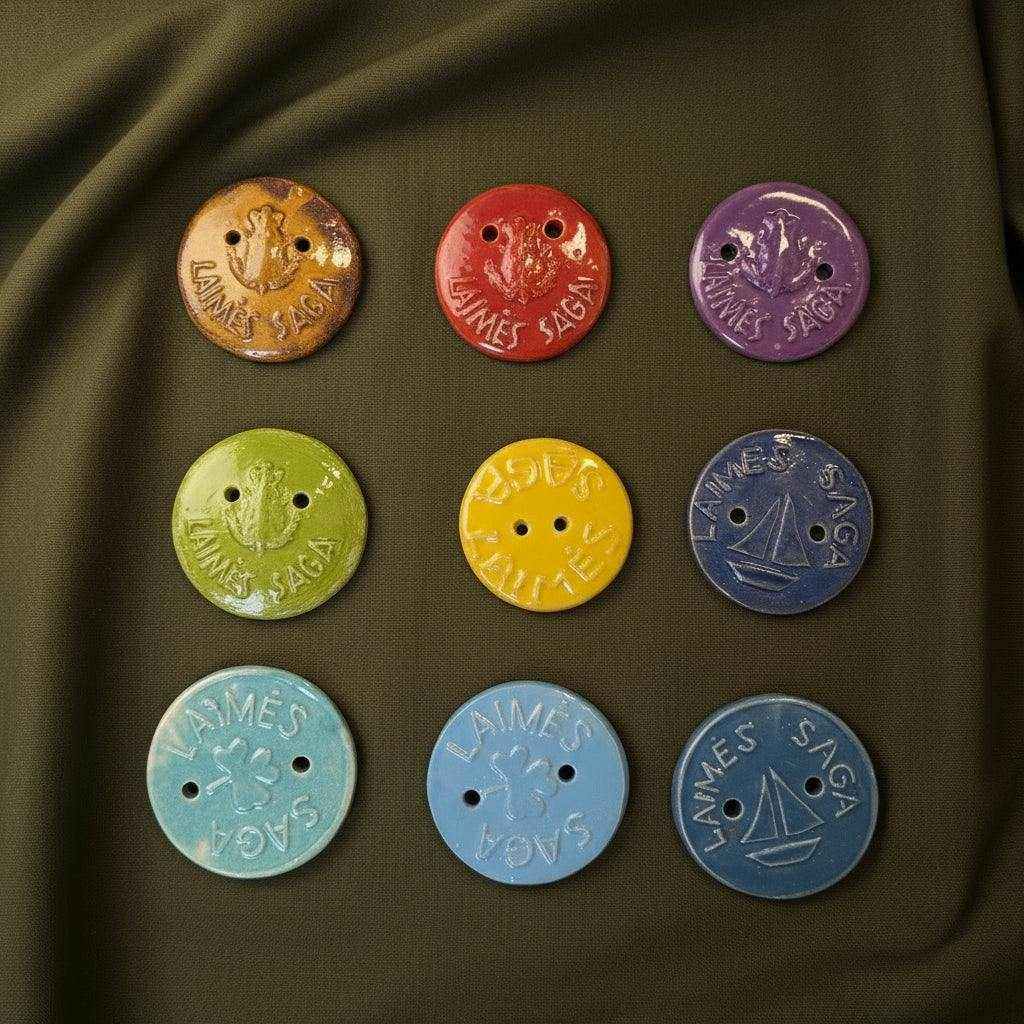 Renkinių keraminės Laimės sagos rankų darbo žaisliukai eglutės dekorui ar dovanoms