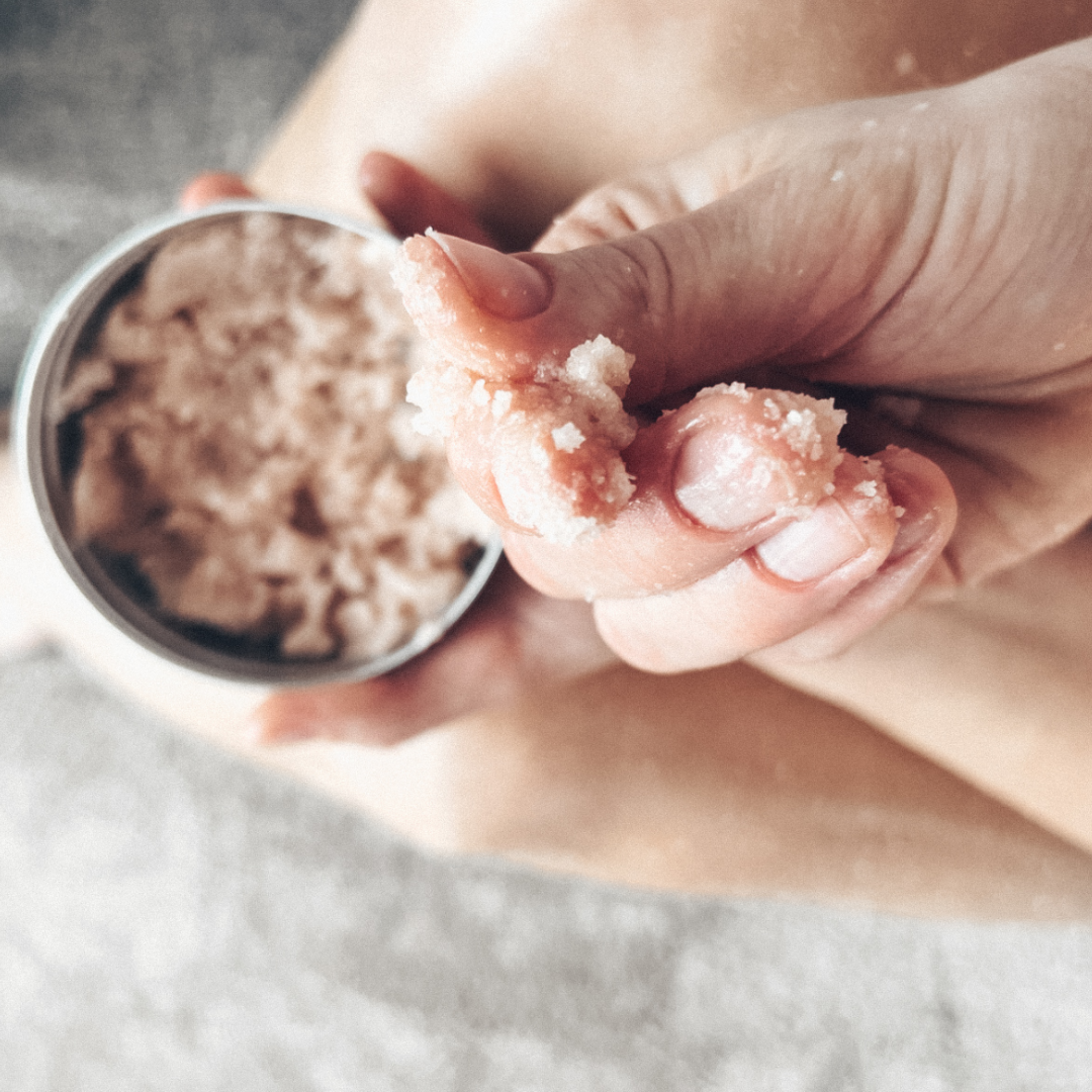 Vilhemo levandos rankų darbo  Rankų darbo kūno šveitiklis "Levanda" | Lisabu.lt