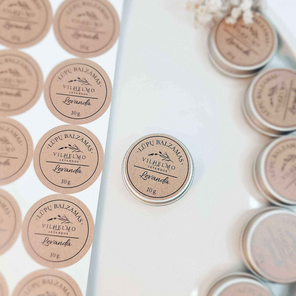 natūralus levandų lūpų balzamas rankų darbo iš bičių vaško ir sviestmedžio sviesto