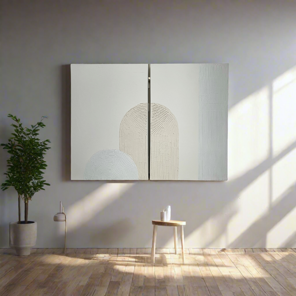 Dvigubas Susiliejimas paveikslas su žemės spalvų tekstūriniais elementais ir ramybės įspūdžiu